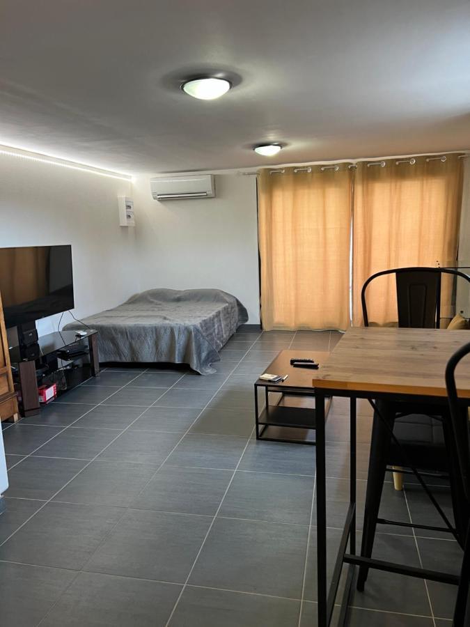 Studio Cosy Avec Grand Jardin Privatif Oasis Provencale A Taradeau Экстерьер фото