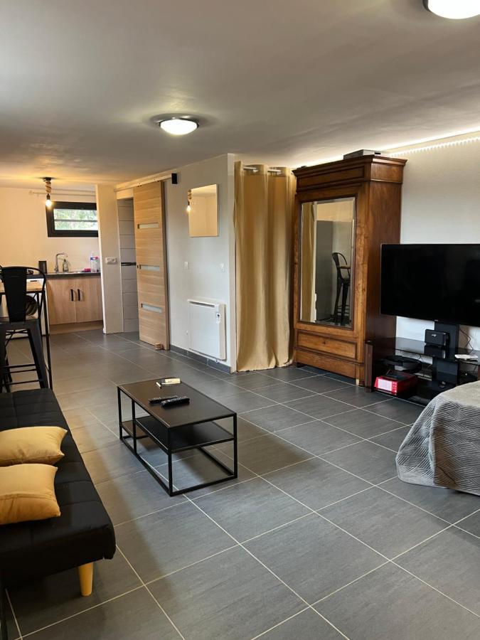 Studio Cosy Avec Grand Jardin Privatif Oasis Provencale A Taradeau Экстерьер фото